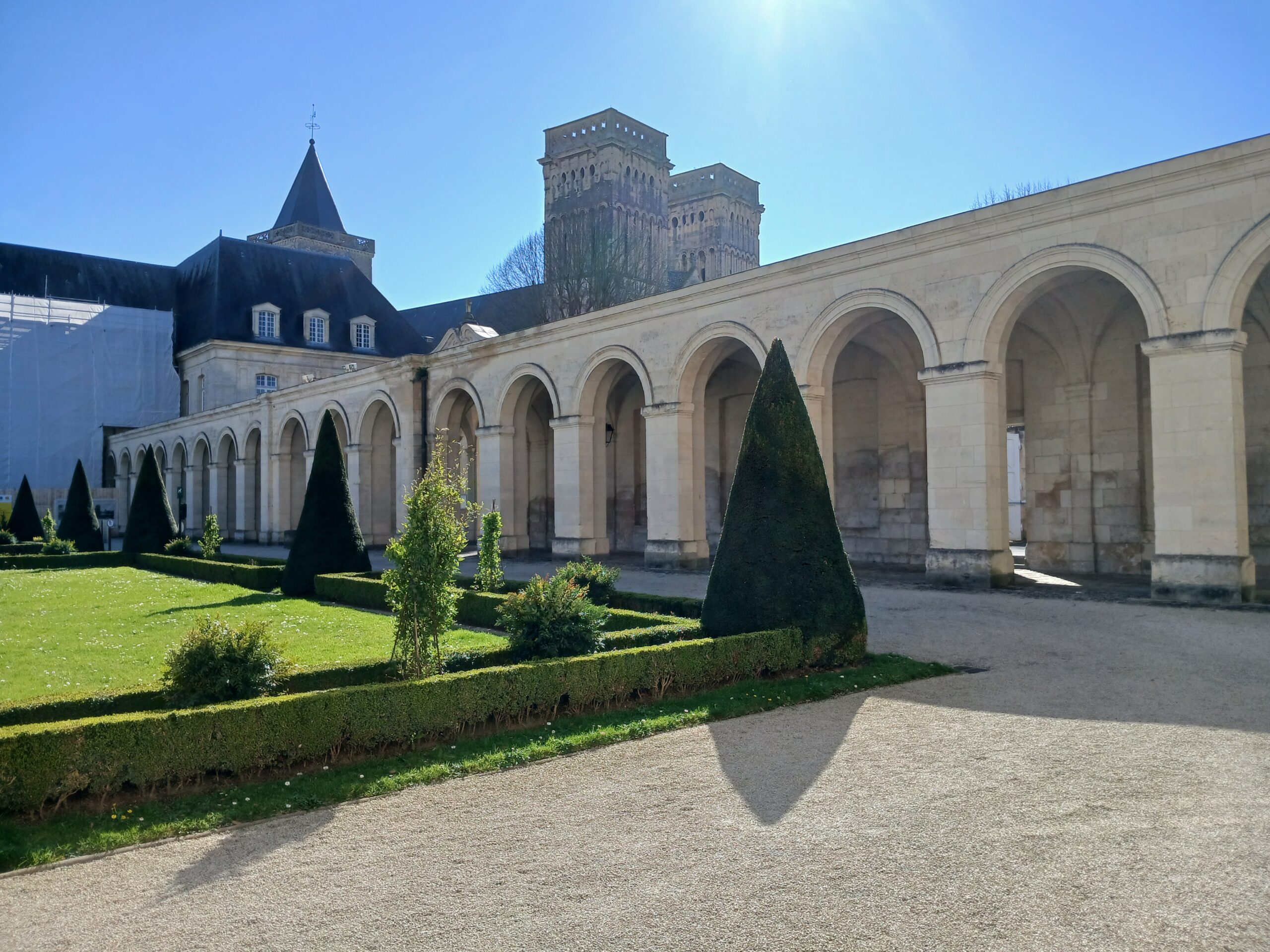 La Région Normandie fait appel à ACOUSTICAEN pour améliorer le confort sonore